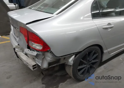 2010 Honda Civic Lx z USA, uszkodzony, nr VIN 19XFA1F54AE081092